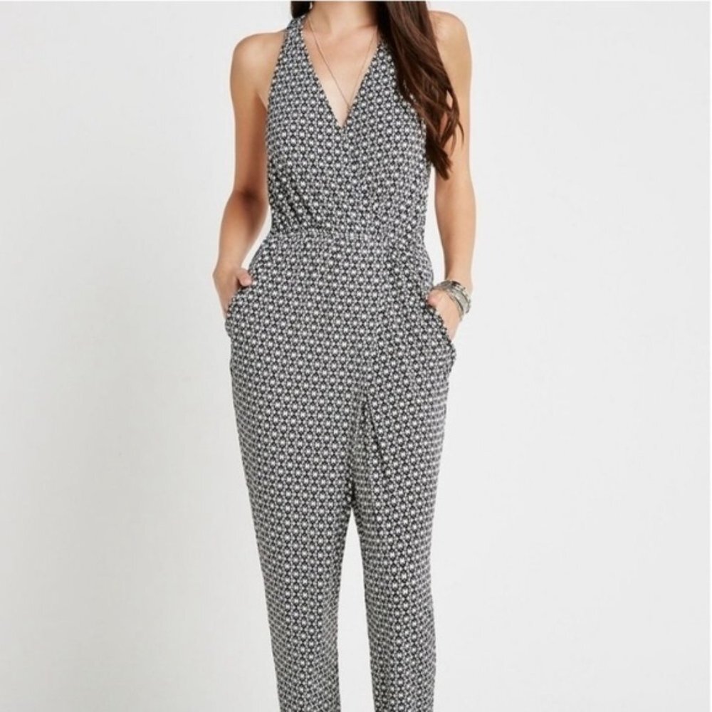 BCBGeneration Black & White Pattern Sleeveless Jumpsuit